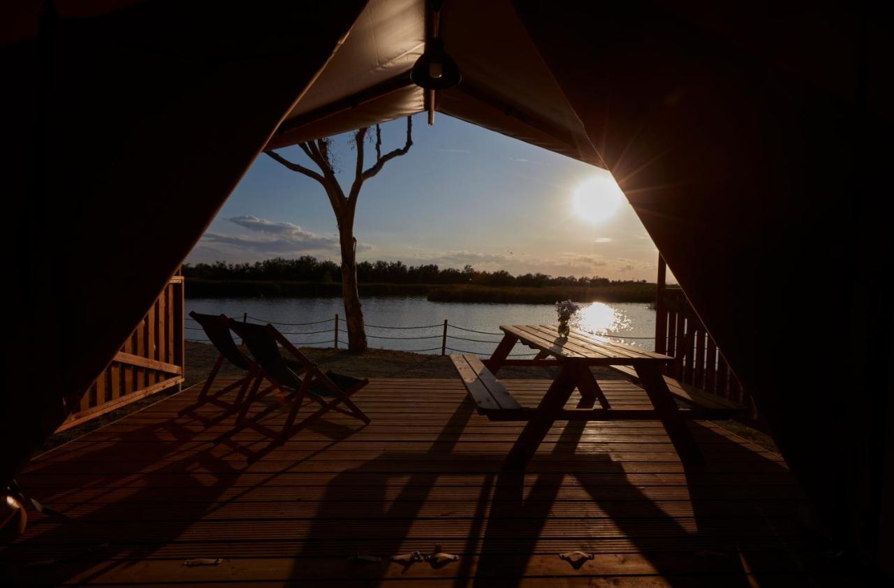 Camping Nautic Almata Glamping Hotel Castello  D'Empuries Exterior photo